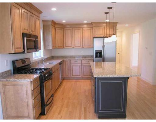 278 Long Sands Road, Unit 2 York, ME 03909 - Photo 6 of 11 Kitchen.