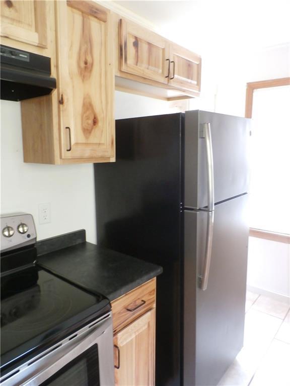 8 Glendale Road Caribou, ME 04736 - Photo 5 of 18 Photo