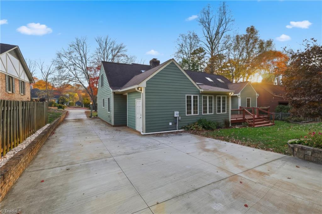 3624 Pinetop Road Greensboro, NC 27410 - Photo 10 of 50 Gallery Image 10