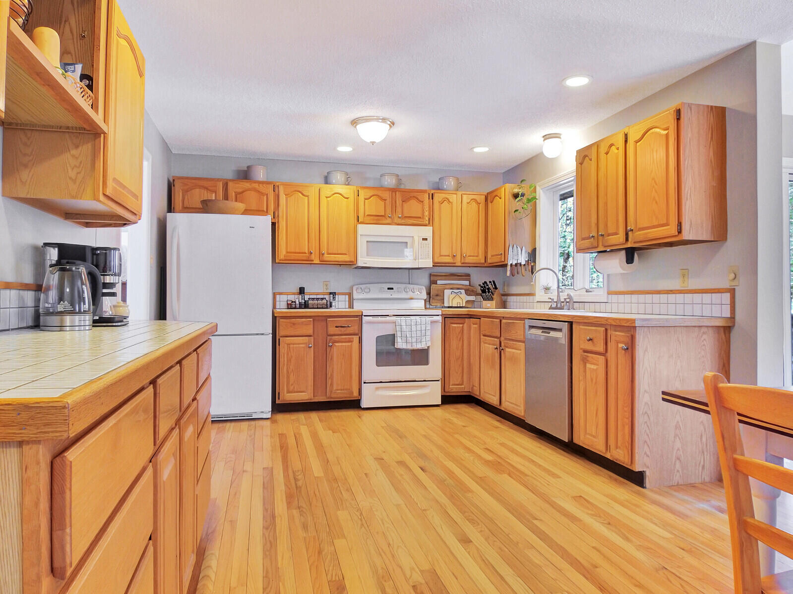 6 Ladyslipper Lane Freeport, ME 04032 - Photo 29 of 93 100_DJI_0456_DxO_mls