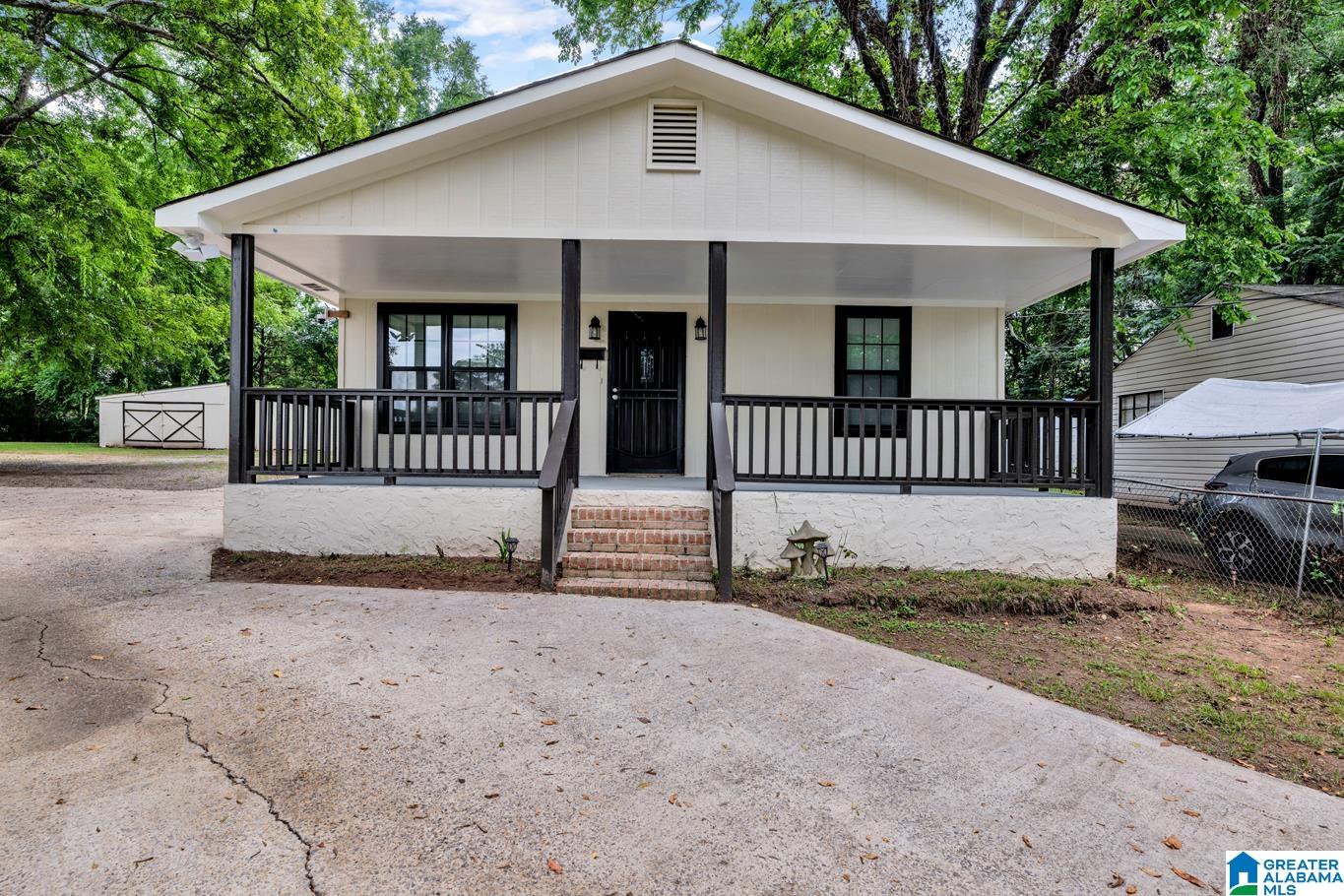 1332 14th Place Southwest Birmingham, AL 35211 - Photo 1 of 29