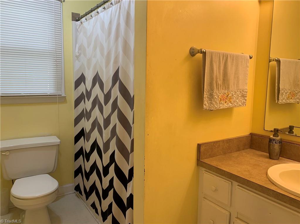 2915 Pine Ridge Road Asheboro, NC 27205 - Photo 18 of 33 Gallery Image 18
