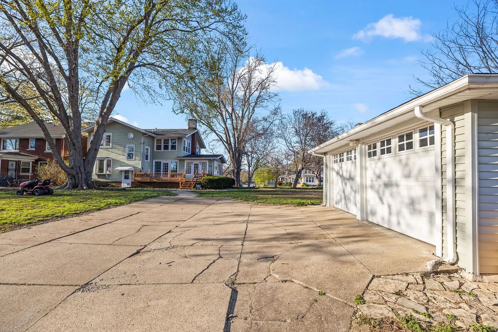 1553 West Main Street Decatur, IL 62522 - Photo 24 of 27