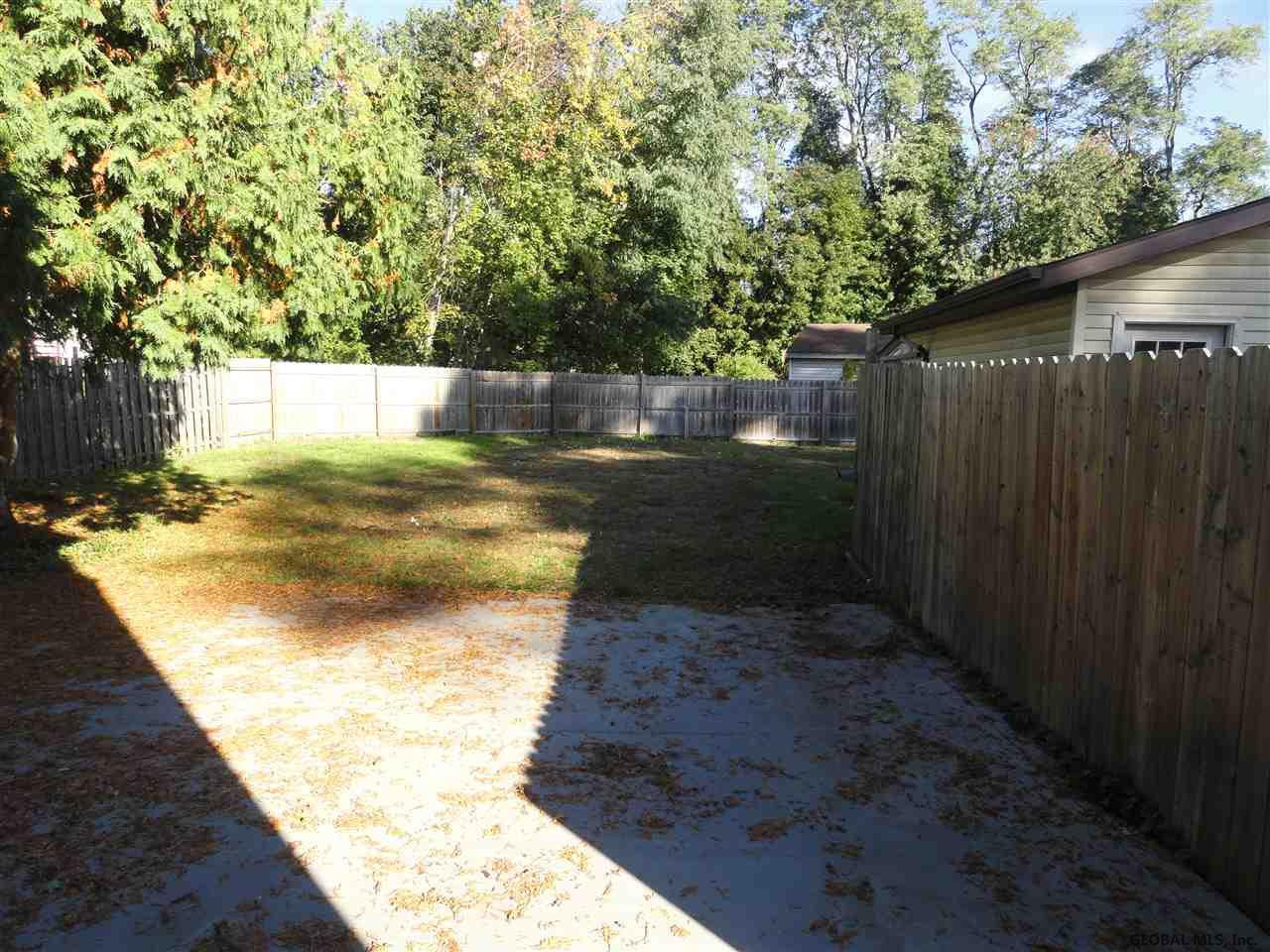 92 Putnam Road Rotterdam, NY 12306 - Photo 38 of 39 Photo 38