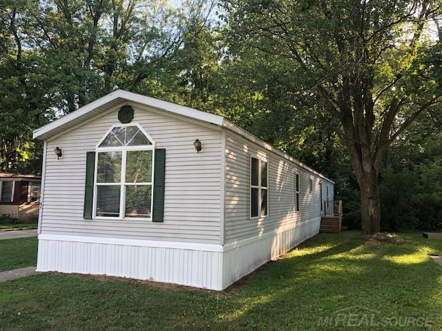 121 South Erie Street Three Rivers, MI 49093 - Photo 1 of 13 50146288-d2083663-7fd8-41b3-afad-235f041a7407.JPG