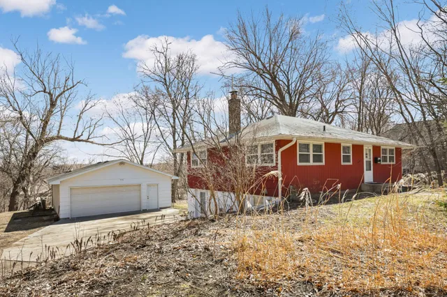 $699,900 | 576 Lexington Parkway South, St. Paul, MN 55116