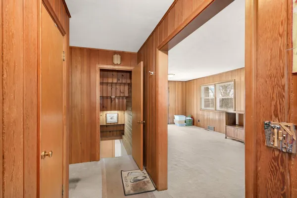 $599,900 | 576 Lexington Parkway South, St. Paul, MN 55116