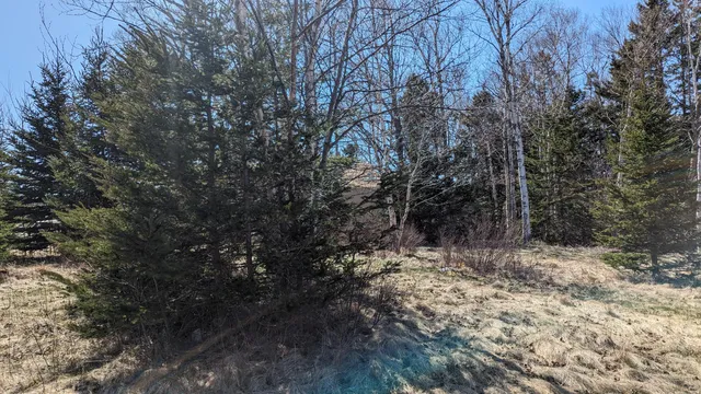 $32,900 | 1 Deek Street, Eastport, ME 04631