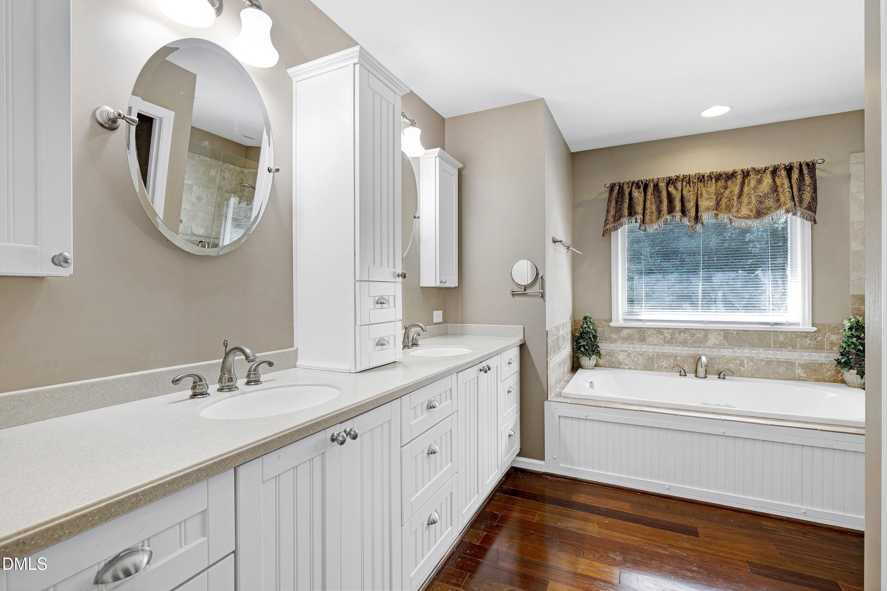 210 Coltsgate Drive Cary, NC 27518 - Photo 15 of 44 Scene-31