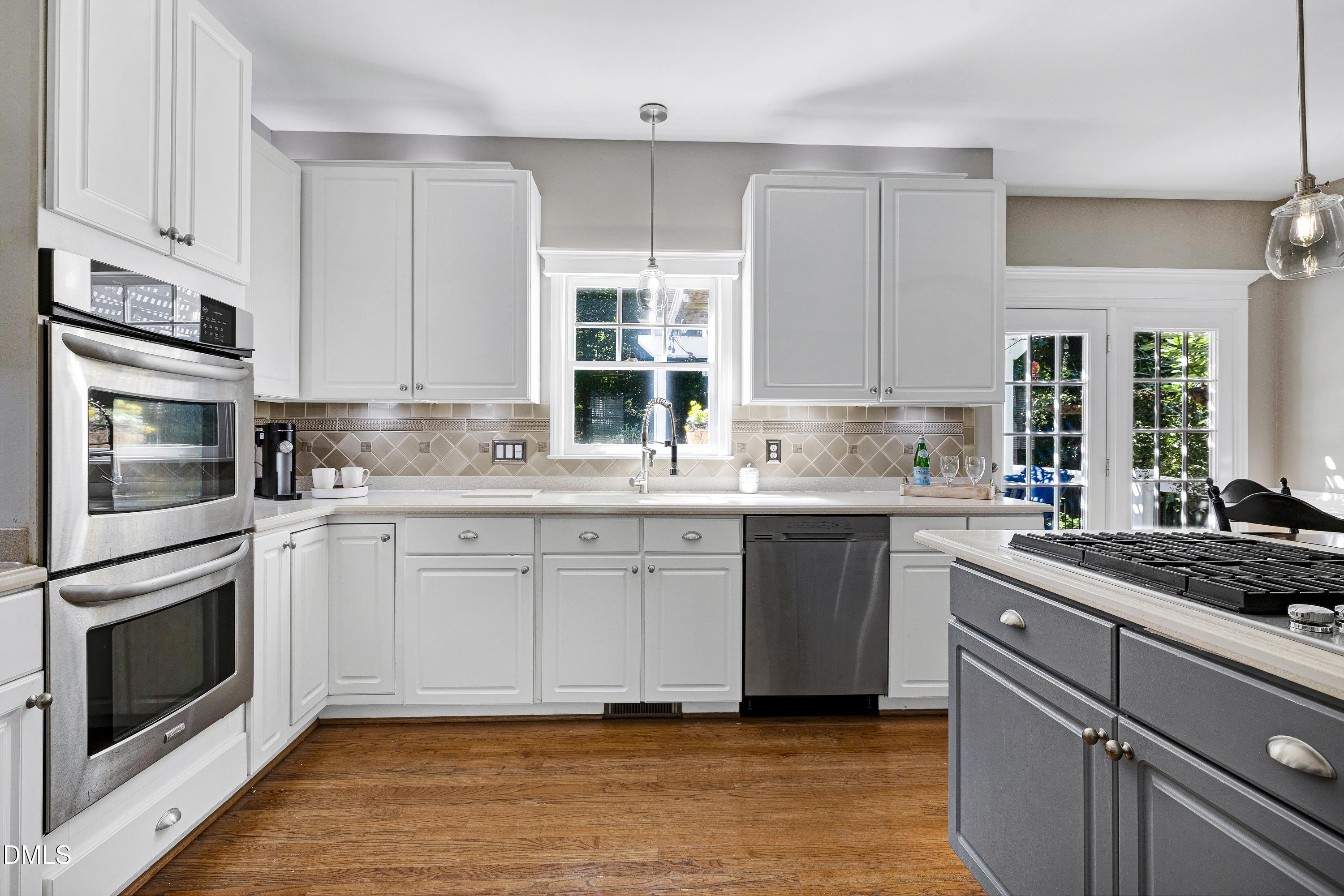 210 Coltsgate Drive Cary, NC 27518 - Photo 8 of 44 Scene-17