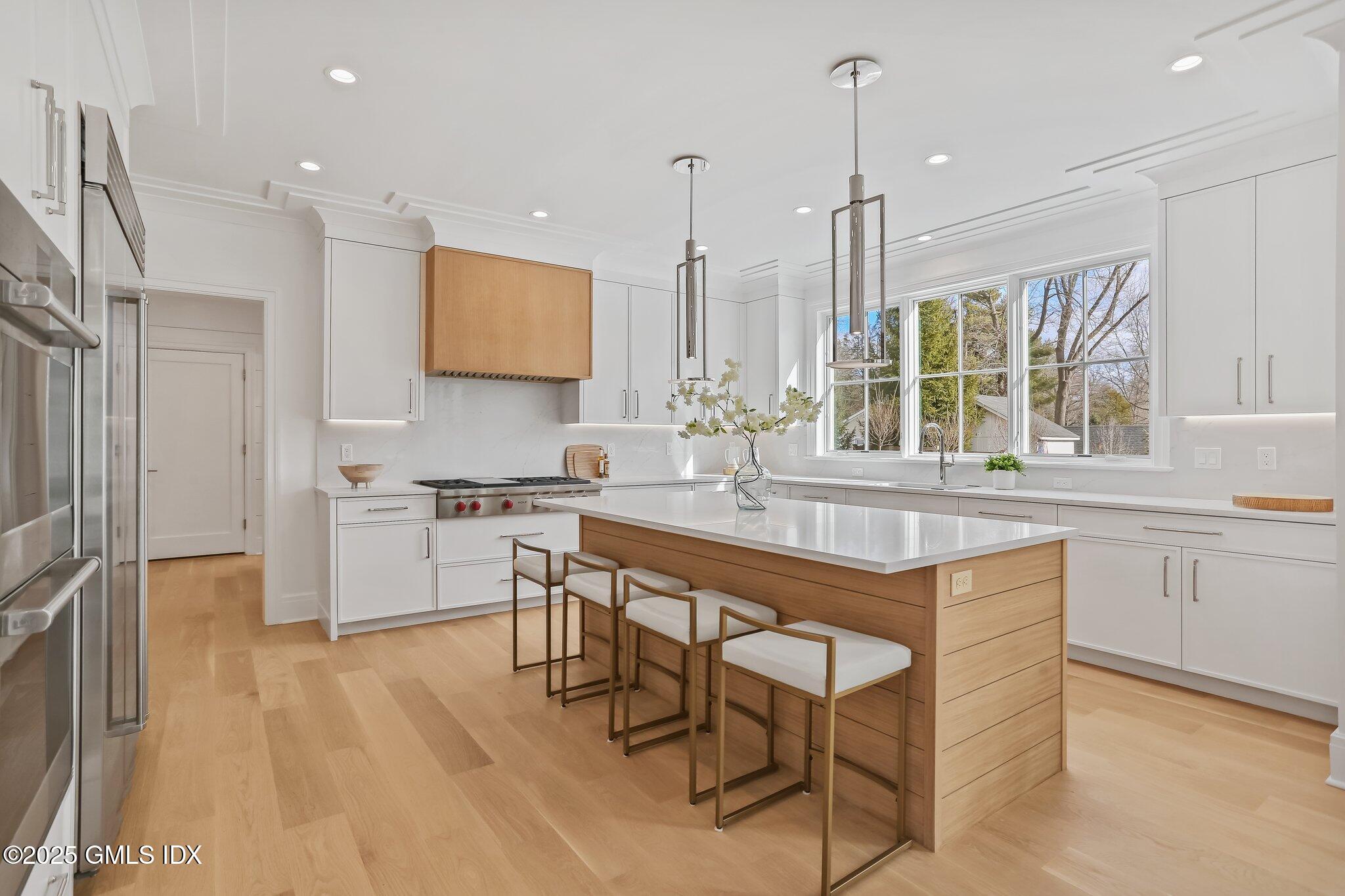 118 Leroy Avenue Darien, CT 06820 - Photo 13 of 37 Kitchen