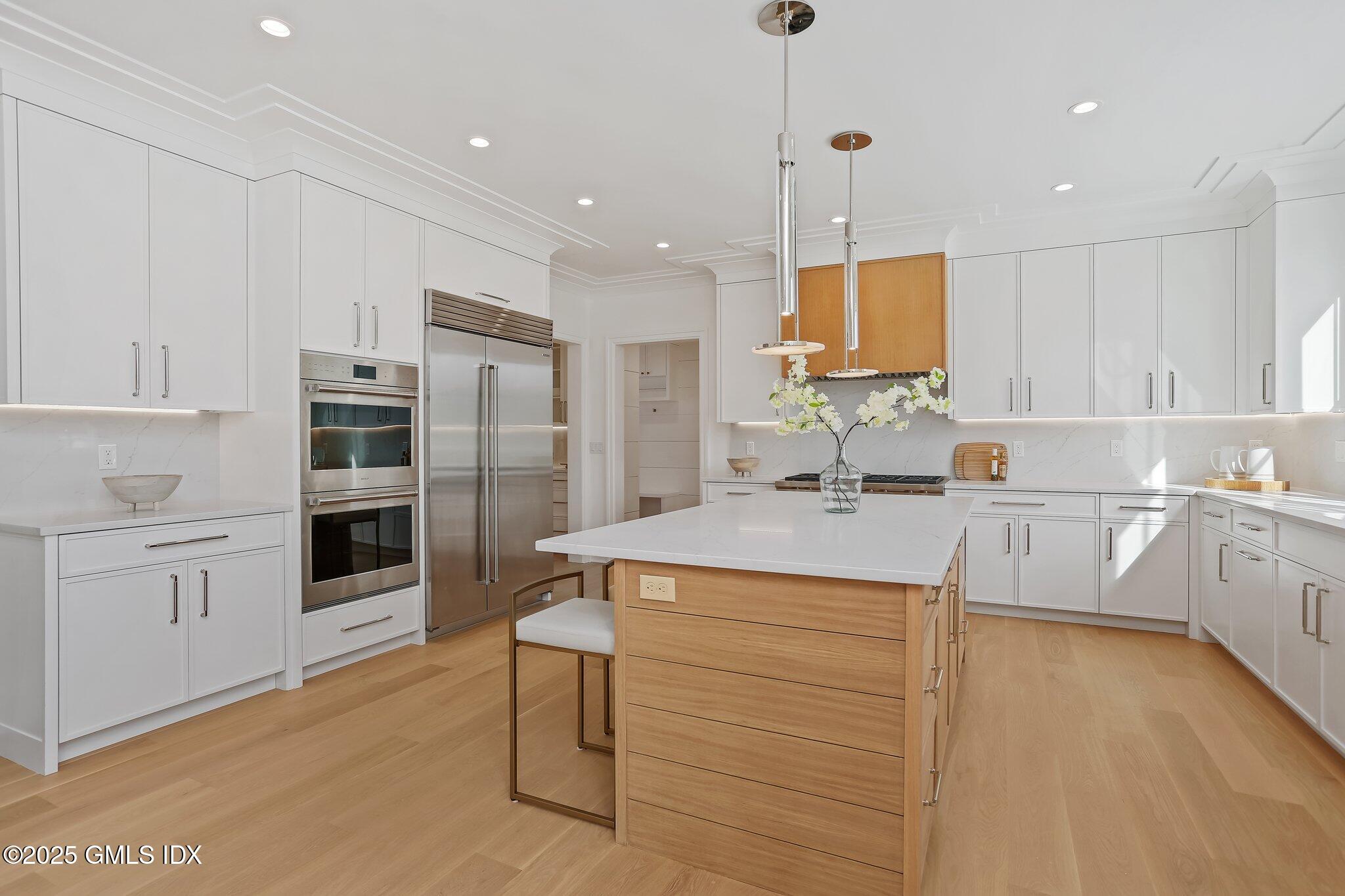 118 Leroy Avenue Darien, CT 06820 - Photo 15 of 37 Kitchen 2