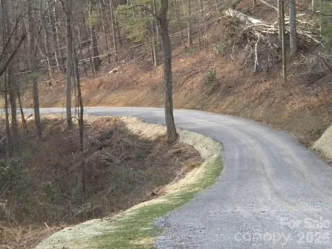 $229,900 | 67 Earwood Rdg Road, Fairview, NC 28730