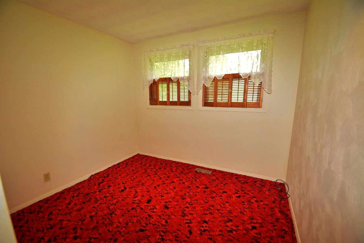 2208 South Hadley Road Fort Wayne, IN 46804 - Photo 12 of 31 Gallery Image 12