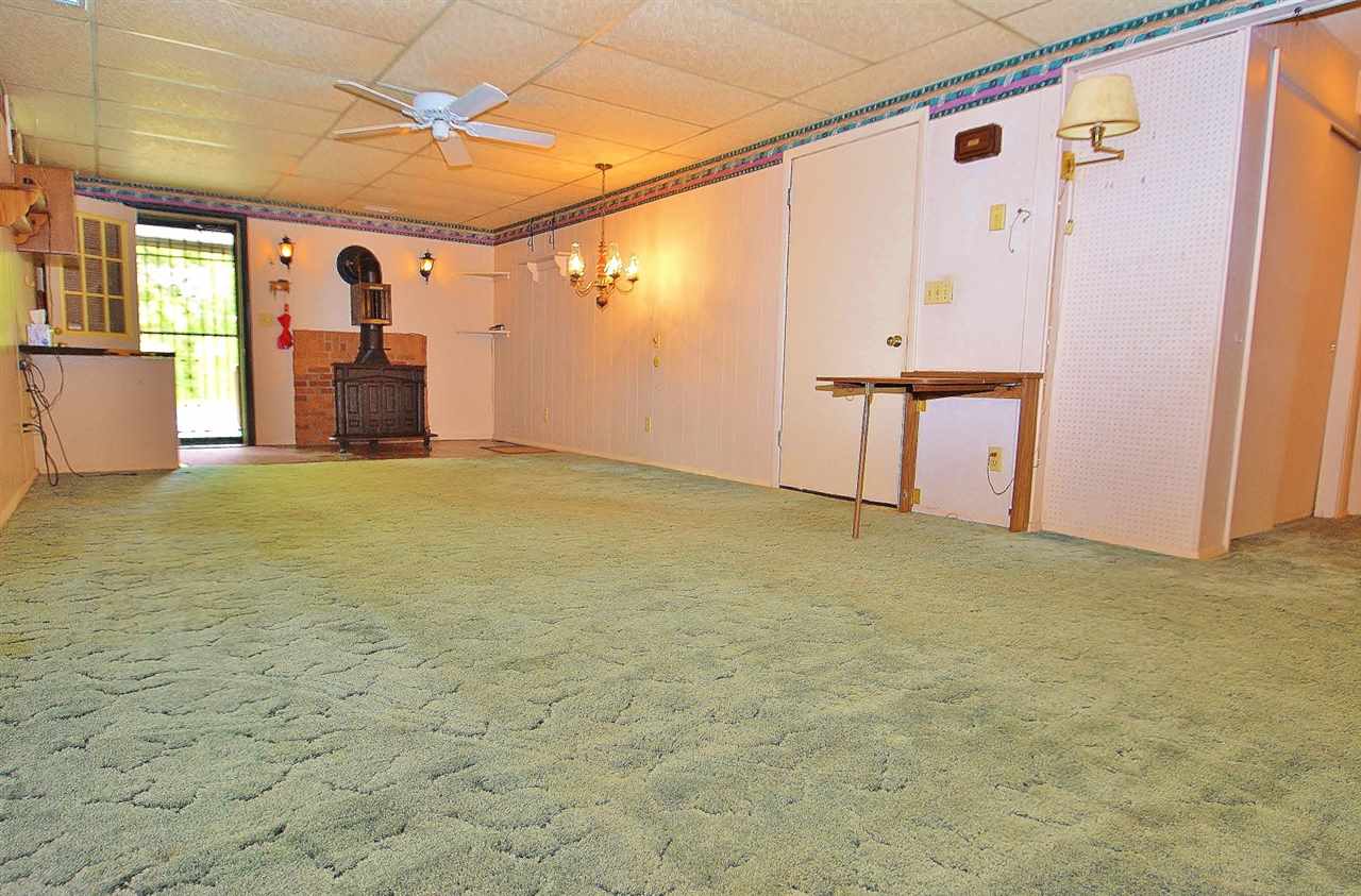 2208 South Hadley Road Fort Wayne, IN 46804 - Photo 16 of 31 Gallery Image 16