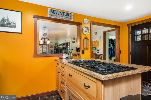 $679,900 | 212 Elizabeth Avenue, Piscataway, NJ 08854