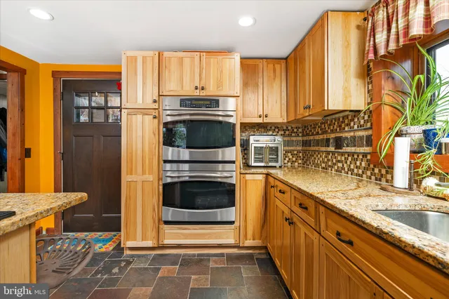 $679,900 | 212 Elizabeth Avenue, Piscataway, NJ 08854