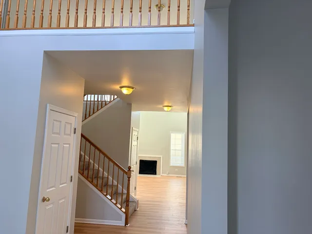 $3,250 | 1155 Clover Hill Lane, Elgin, IL 60120