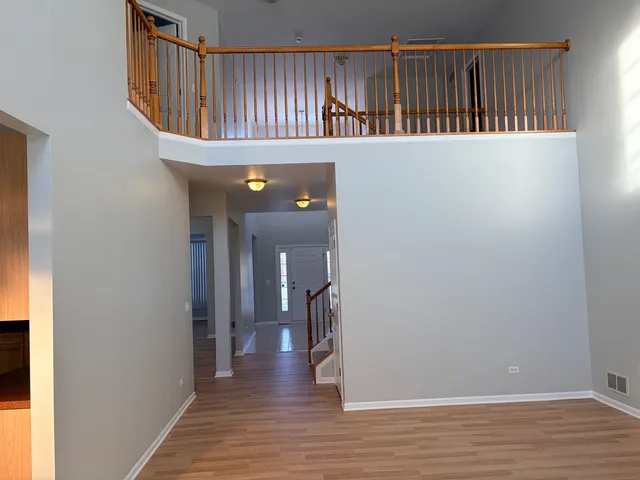 $3,250 | 1155 Clover Hill Lane, Elgin, IL 60120