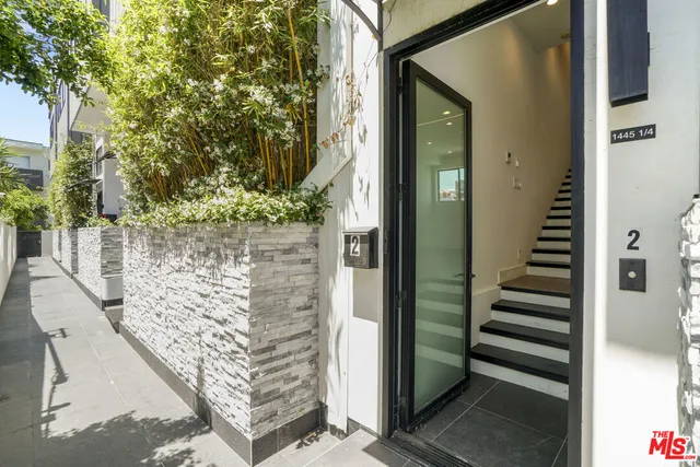 $5,700 | 1447 North Martel Avenue, Los Angeles, CA 90046