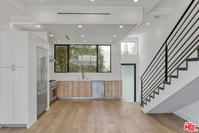 $5,700 | 1447 North Martel Avenue, Los Angeles, CA 90046