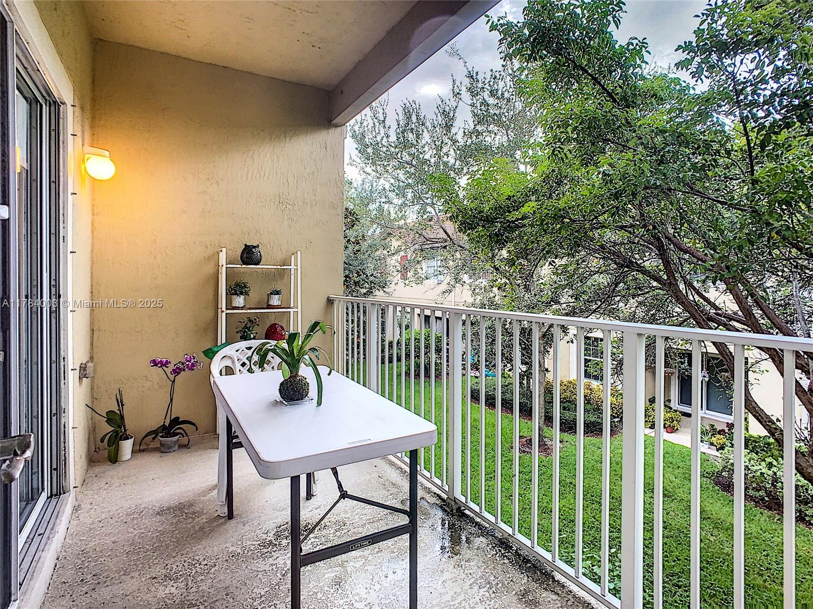 9145 Whistable Walk Tamarac, FL 33321 - Photo 16 of 38