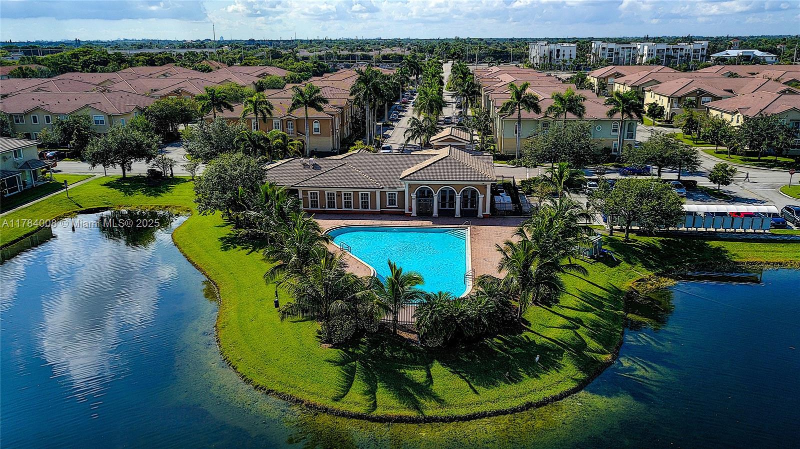 9145 Whistable Walk Tamarac, FL 33321 - Photo 2 of 38