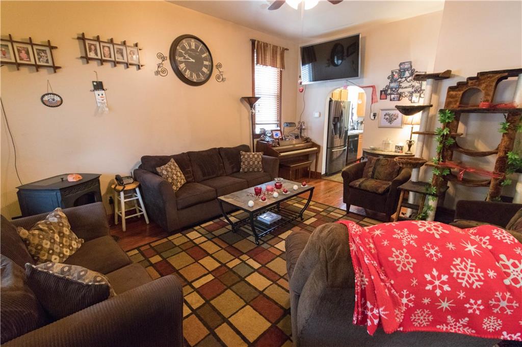 2320 Douglas Run Road Elizabeth, PA 15037 - Photo 3 of 25 Gallery Image 3