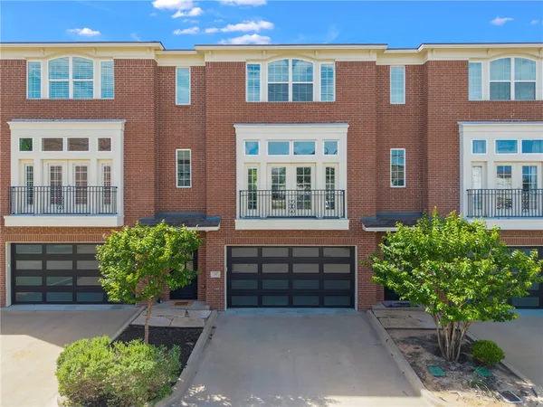 $519,900 | 210 Tarrow Street, College Station, TX 77840