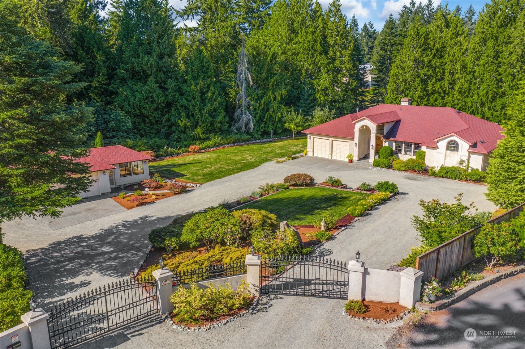 18211 124th Avenue Southeast Renton, WA 98058 - Photo 1 of 40 Gallery Image 1
