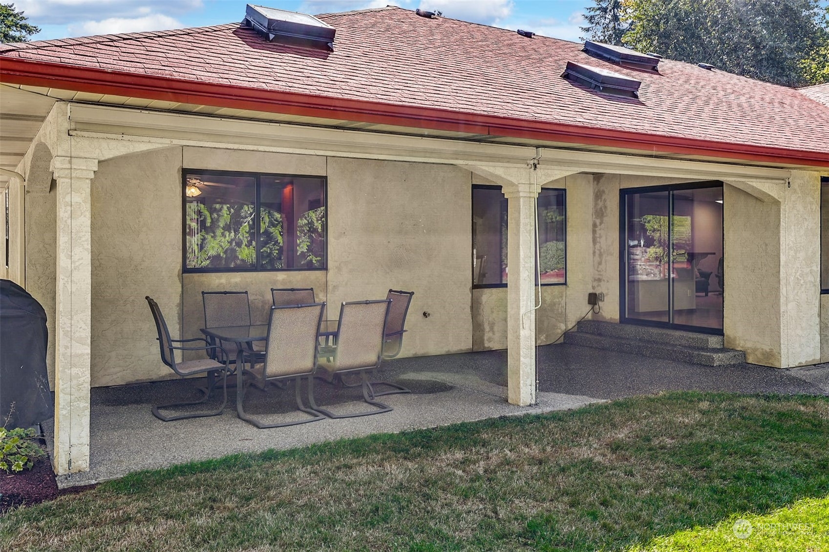 18211 124th Avenue Southeast Renton, WA 98058 - Photo 28 of 40 Gallery Image 28