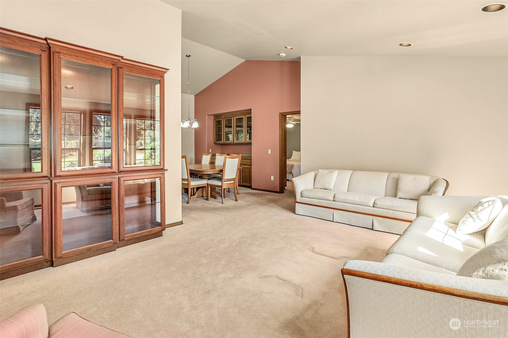 18211 124th Avenue Southeast Renton, WA 98058 - Photo 7 of 40 Gallery Image 7