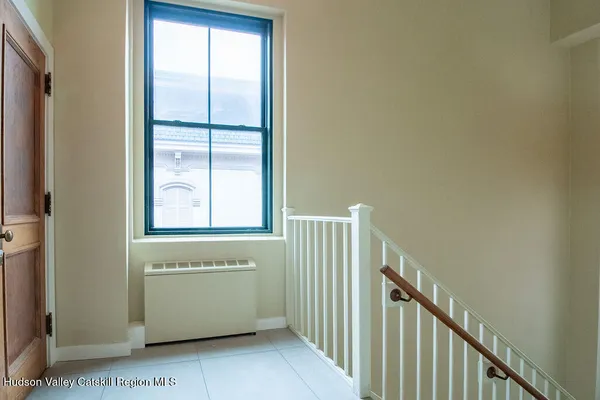 $12 | 81 North Main Street, Ellenville, NY 12428