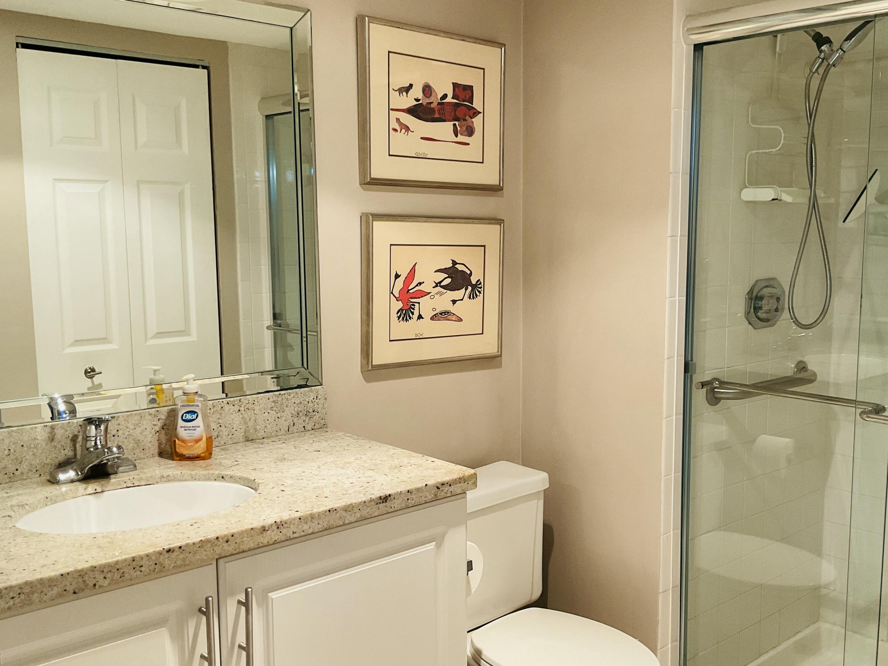 7979 Eastlake Drive, Unit F Boca Raton, FL 33433 - Photo 18 of 26 Second Bath