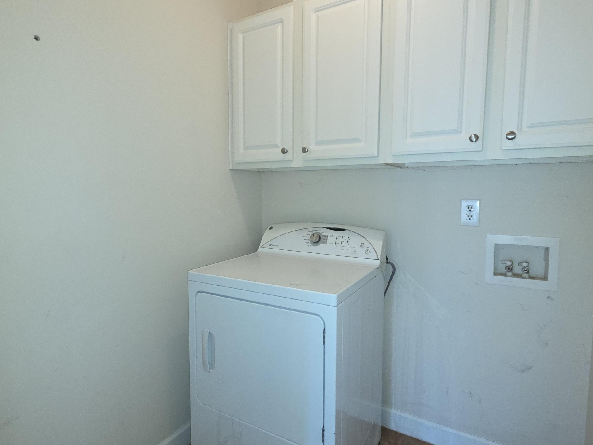 1151 Blue Heron Point Manning, SC 29102 - Photo 25 of 41 LAUNDRY ROOM