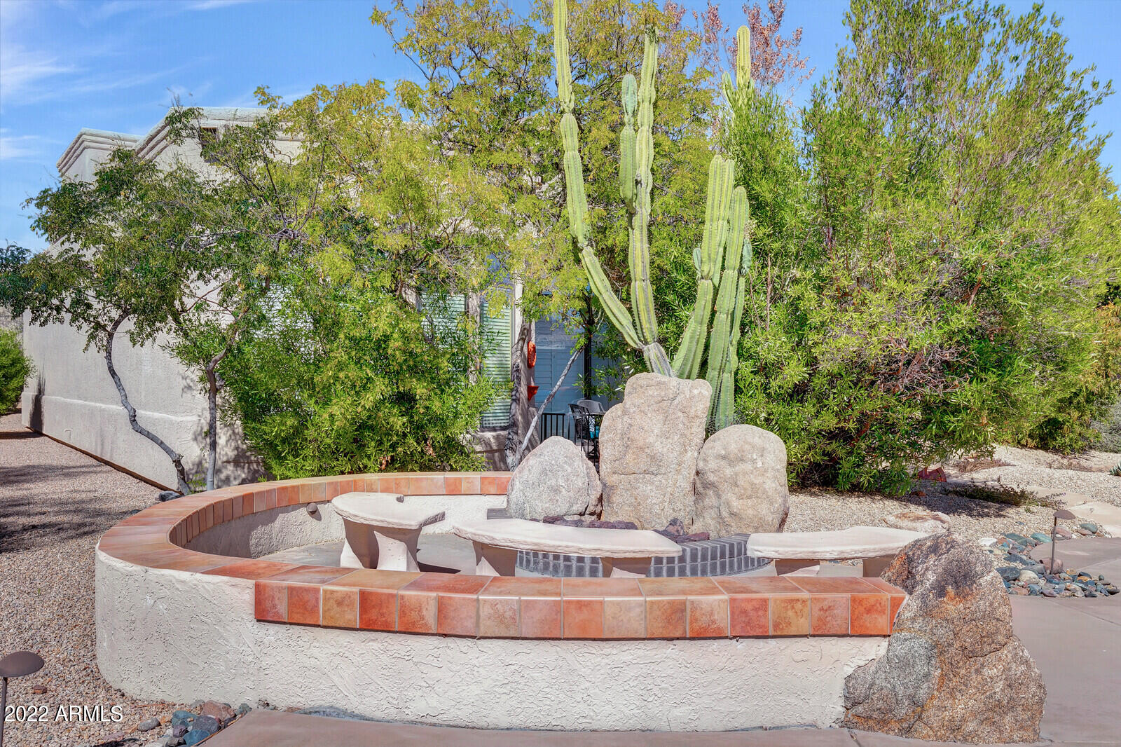 25615 North Sago Drive Rio Verde, AZ 85263 - Photo 31 of 63 Community Area with Seating