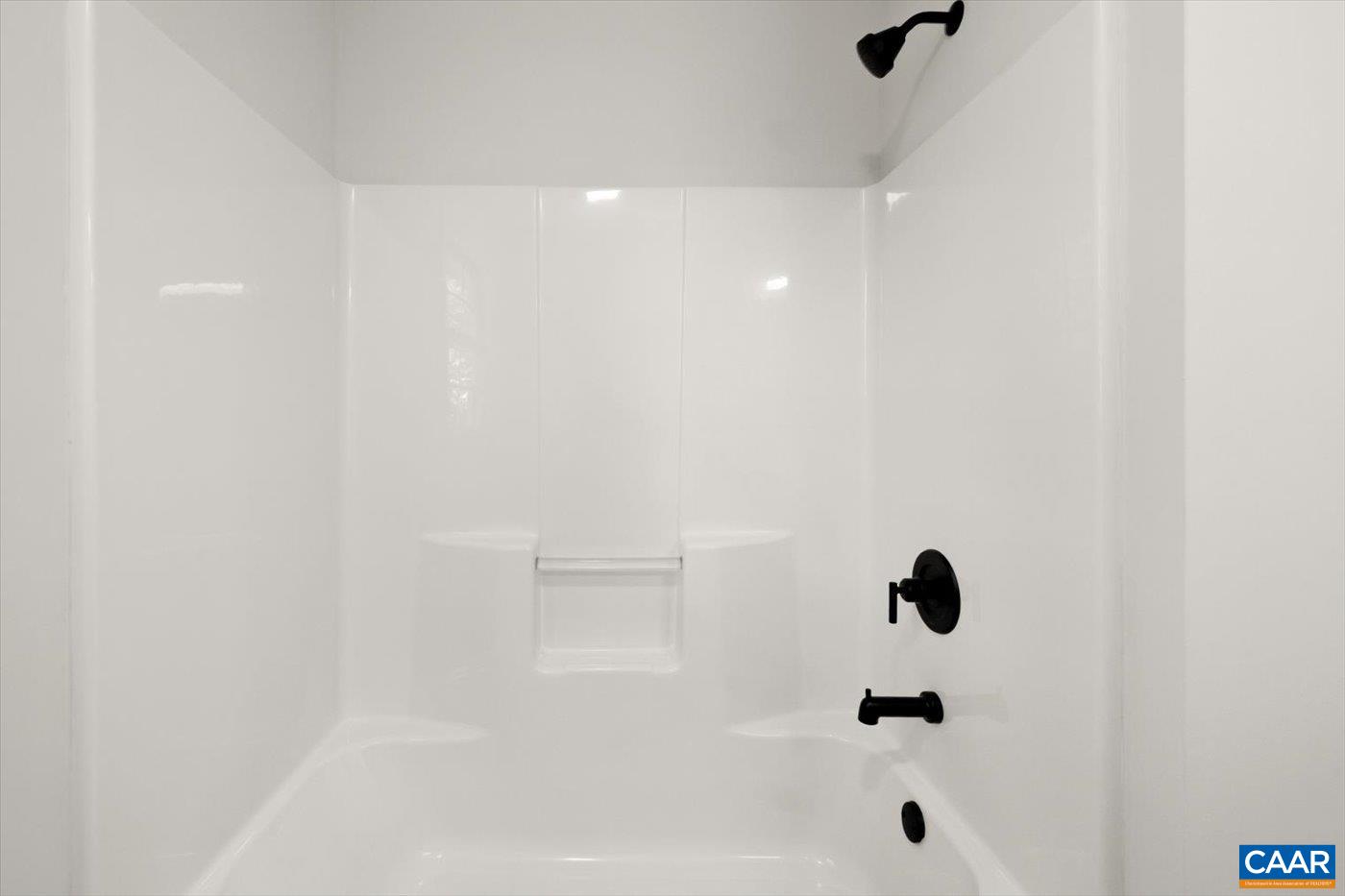 15379 Louisa Road Louisa, VA 23093 - Photo 25 of 45 a bathroom with a tub