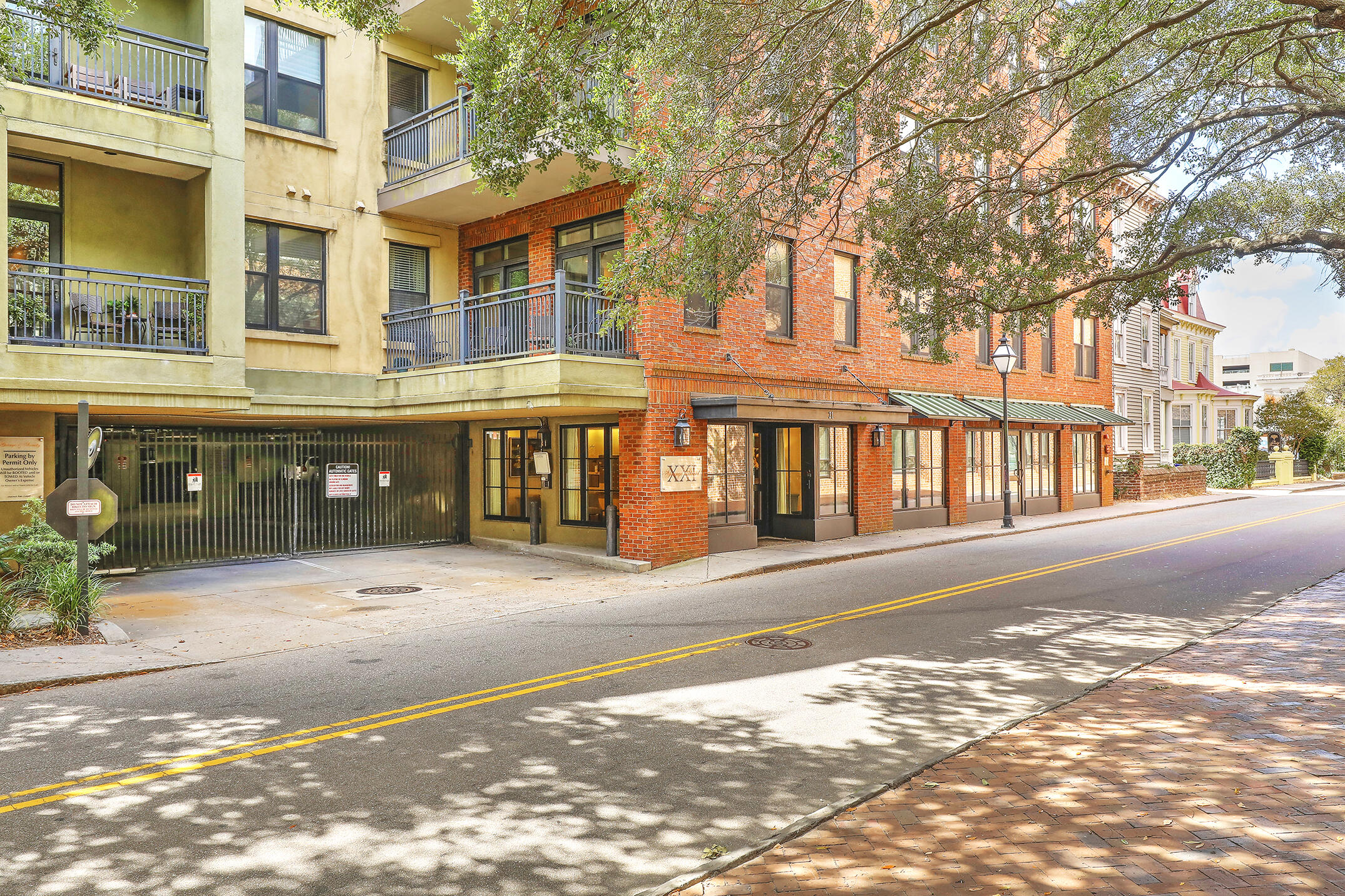 21 George Street, Unit 108 Charleston, SC 29401 - Photo 5 of 29 1R3A5369_70_71