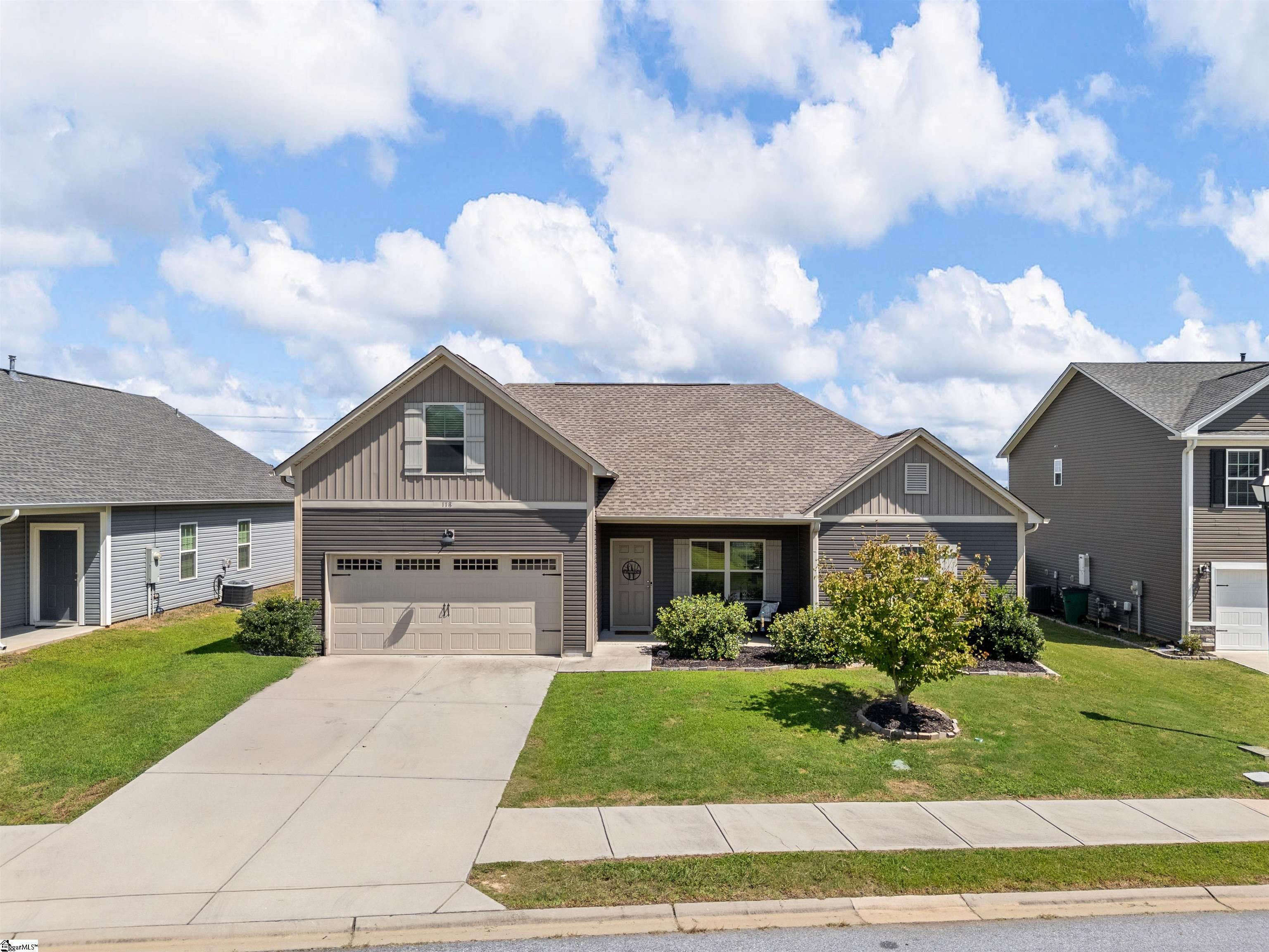 118 Mitford Way Fountain Inn, SC 29644 - Photo 1 of 46 Gallery Image 1