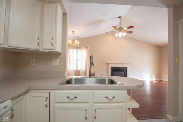 $249,000 | 6510 South Waybridge Court, Indianapolis, IN 46237