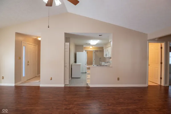 $249,000 | 6510 South Waybridge Court, Indianapolis, IN 46237