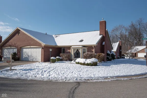 $249,000 | 6510 South Waybridge Court, Indianapolis, IN 46237