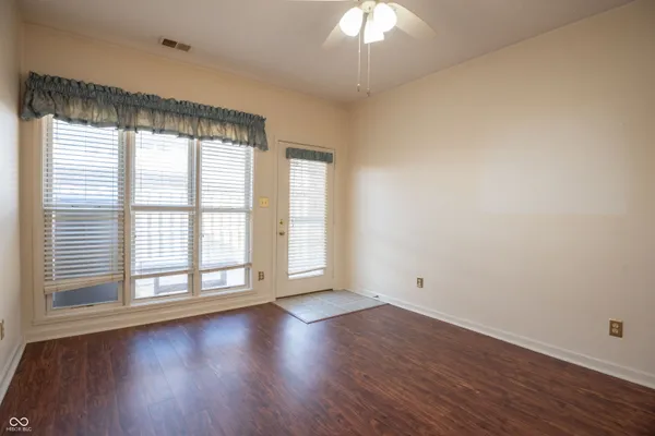 $249,000 | 6510 South Waybridge Court, Indianapolis, IN 46237