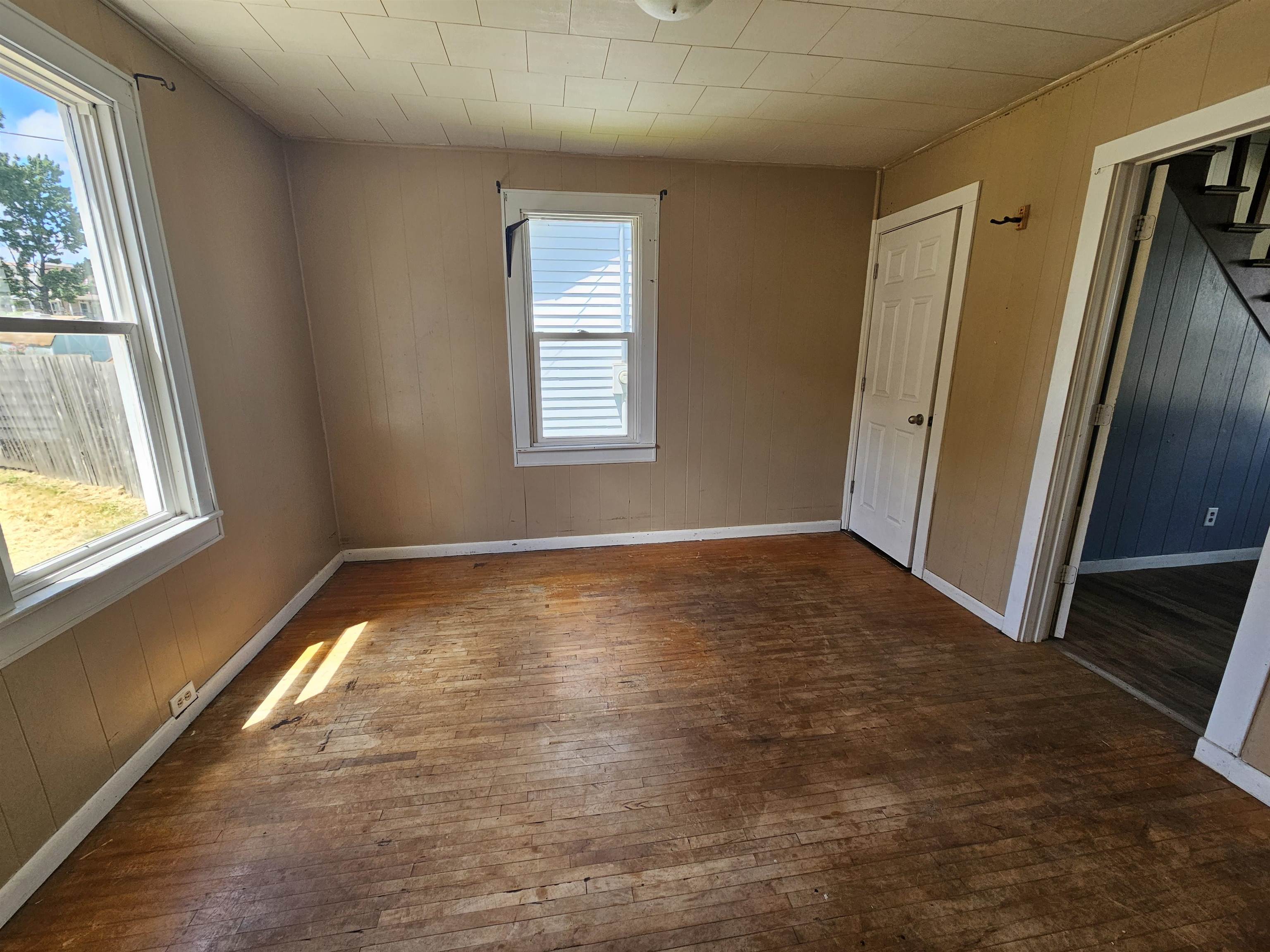 414 Lake Street Baraboo, WI 53913 - Photo 13 of 28