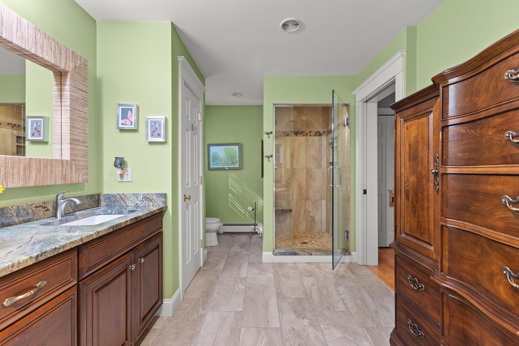 201 Buck Knoll Road Raynham, MA 02767 - Photo 21 of 41