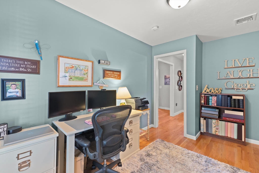 201 Buck Knoll Road Raynham, MA 02767 - Photo 24 of 41