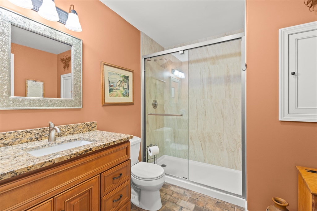 201 Buck Knoll Road Raynham, MA 02767 - Photo 25 of 41