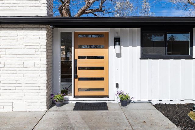a view of front door of house