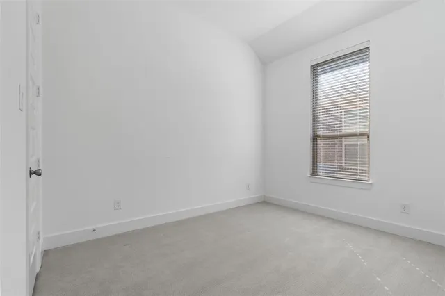 $2,900 | 4005 Crossroads Court, Oak Point, TX 75068