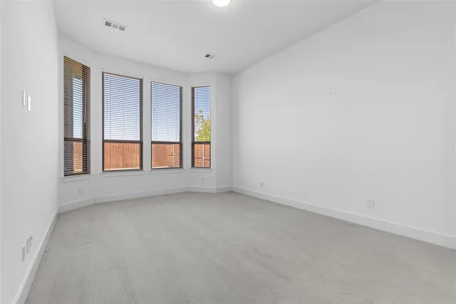 $2,900 | 4005 Crossroads Court, Oak Point, TX 75068